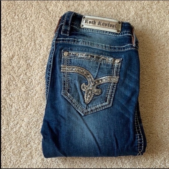 Rock Revival Jeans - Picture 3 of 8